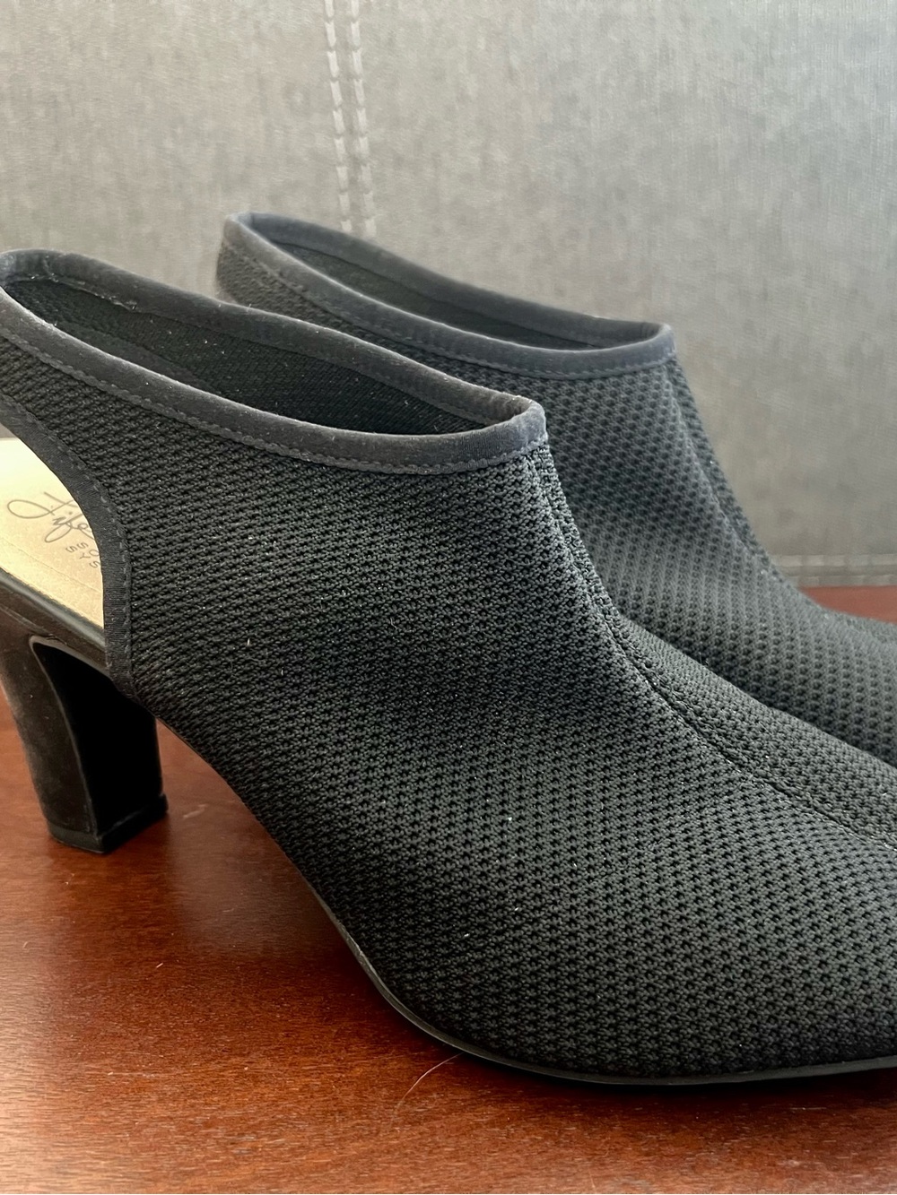 Black Women's Knit Slingback Heels